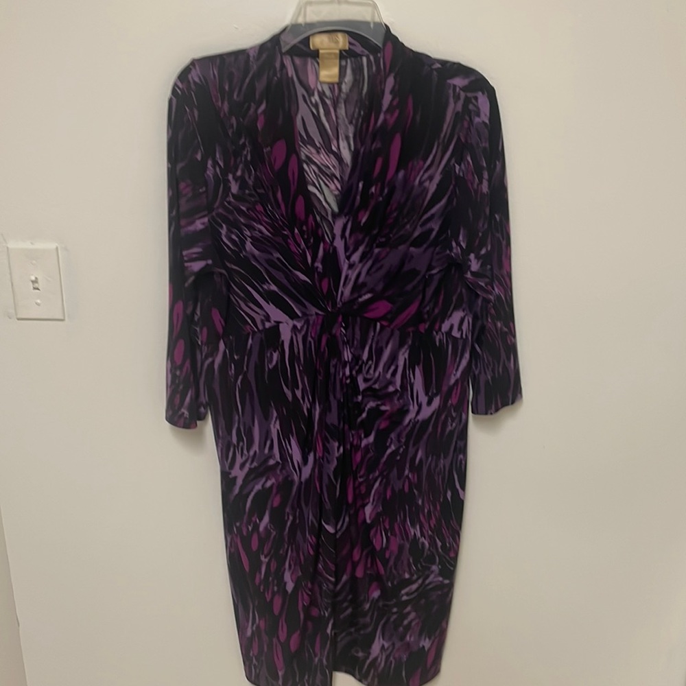 Beautiful purple colors dress size 16 to 18 Polyester and spandex material